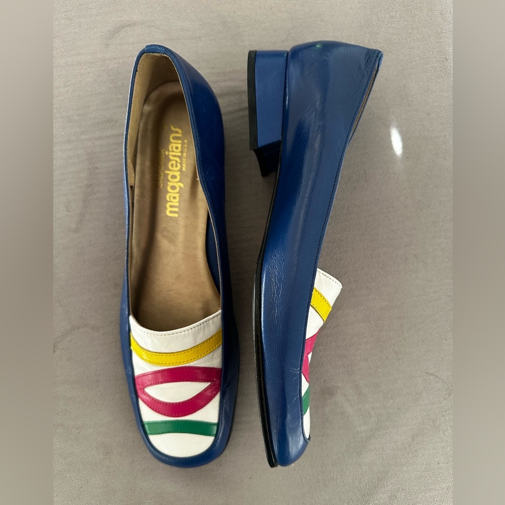 Vintage- Magdesians Ladies Slip-On Shoes